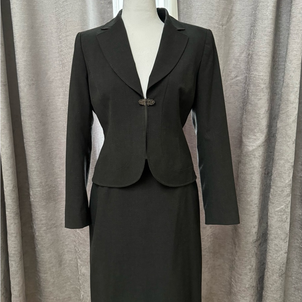Tahari Dress Suit